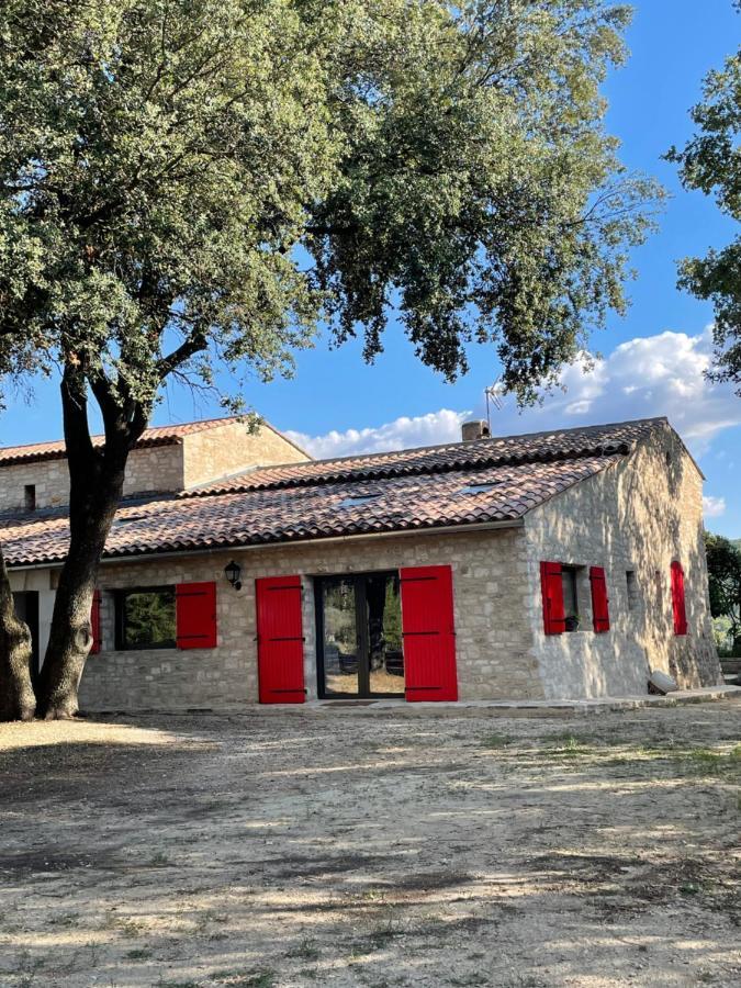 Les Nefliers Gite Céreste Exterior foto